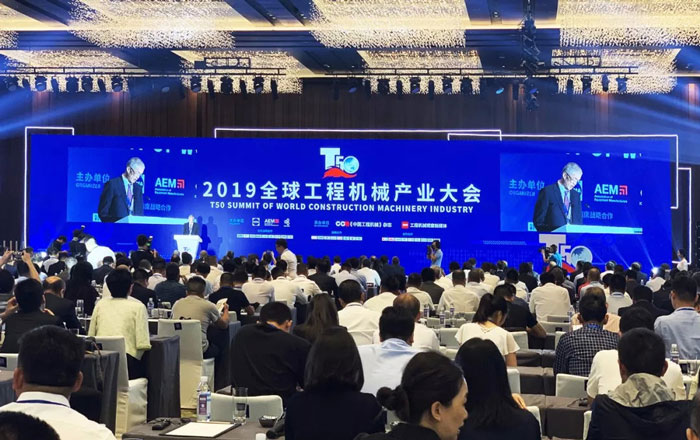 双喜临门！星空游戏(xingkong sports)官方网站囊括两项工程机械行业大奖
